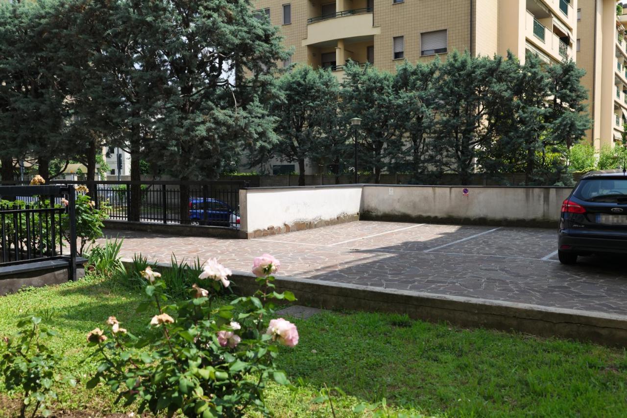 Apartamento Primopiano - Pellegrino Rossi A Milán Exterior foto